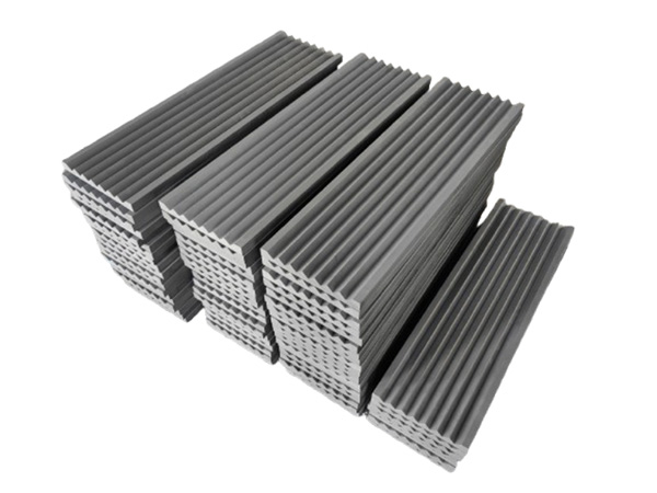 Graphite Sintered Slot Plate