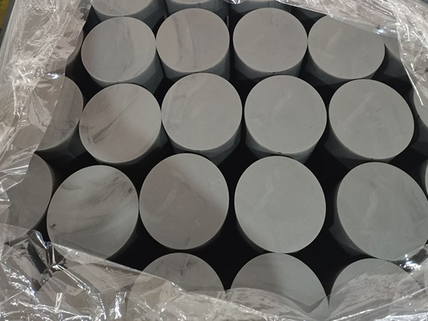 Die-molded Graphite